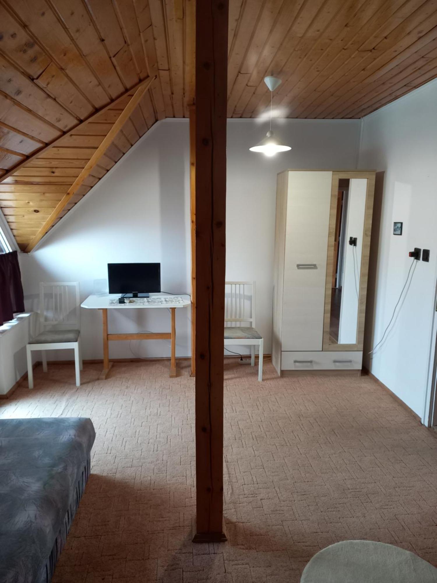 Julia Vendeghaz Apartment Sárospatak Екстериор снимка