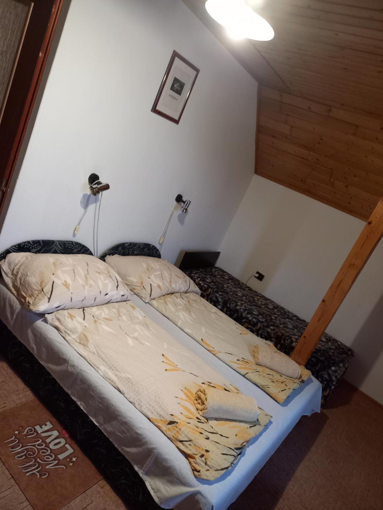 Julia Vendeghaz Apartment Sárospatak Екстериор снимка