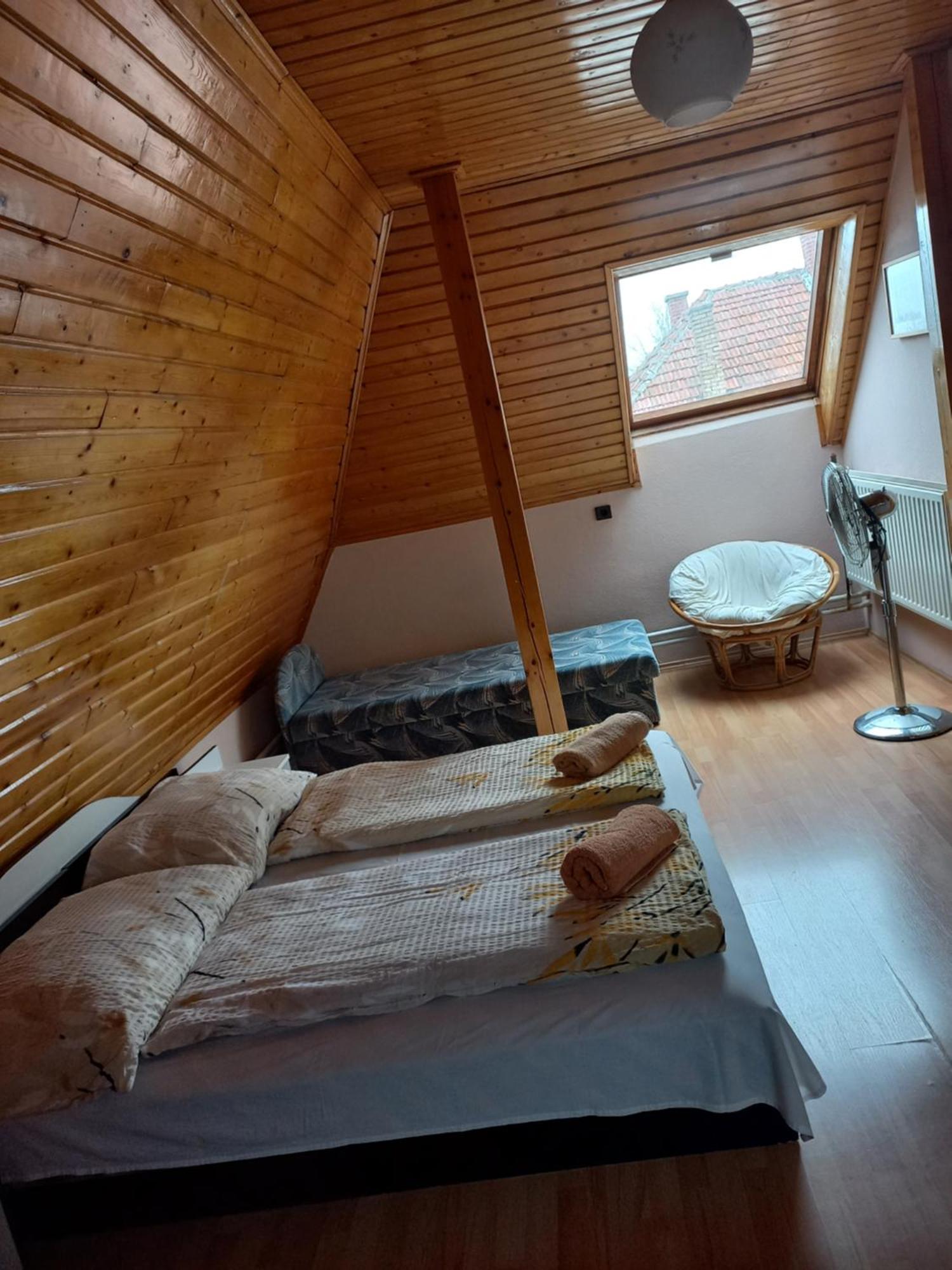 Julia Vendeghaz Apartment Sárospatak Екстериор снимка