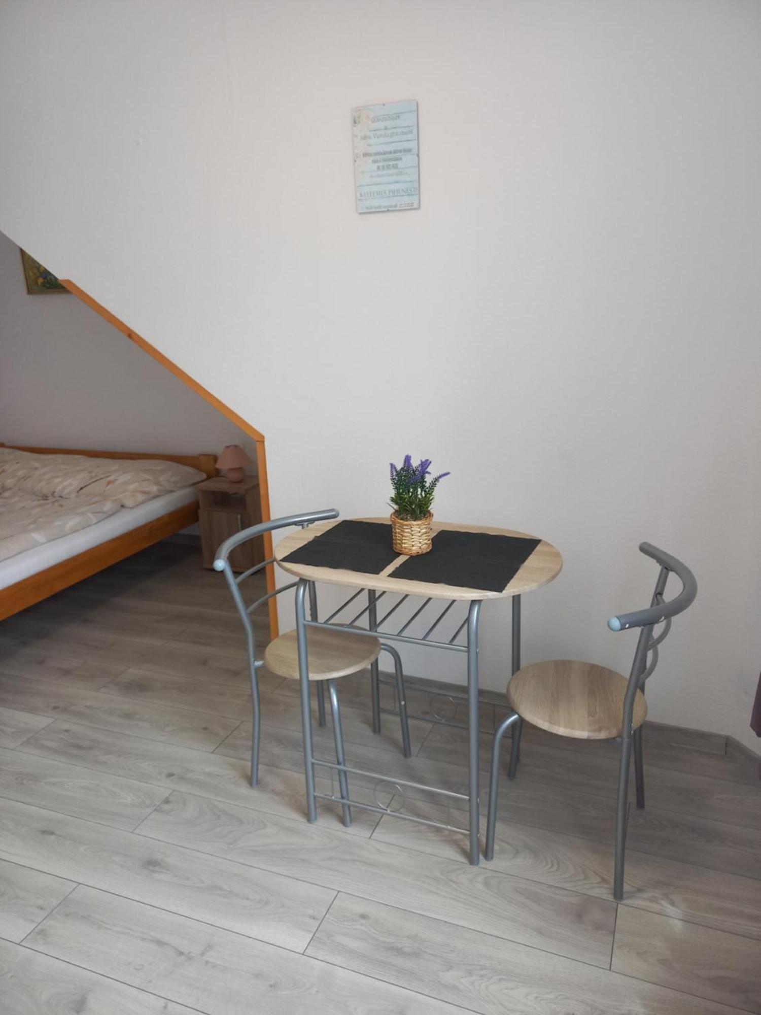 Julia Vendeghaz Apartment Sárospatak Екстериор снимка
