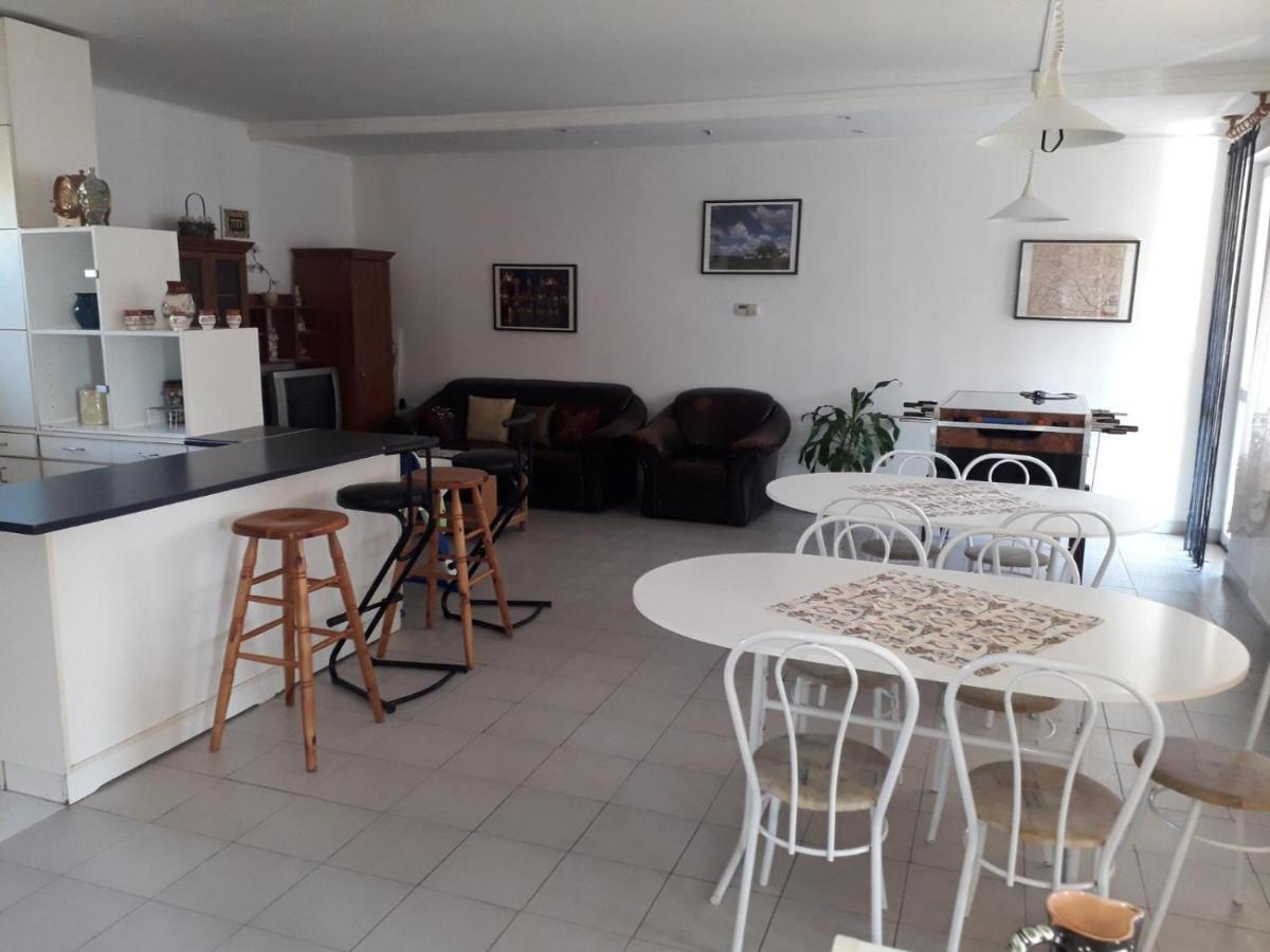 Julia Vendeghaz Apartment Sárospatak Екстериор снимка